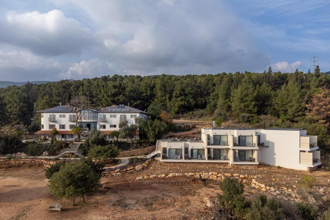 Amirey Hagalil Boutique Hotel Amirim Buitenkant foto