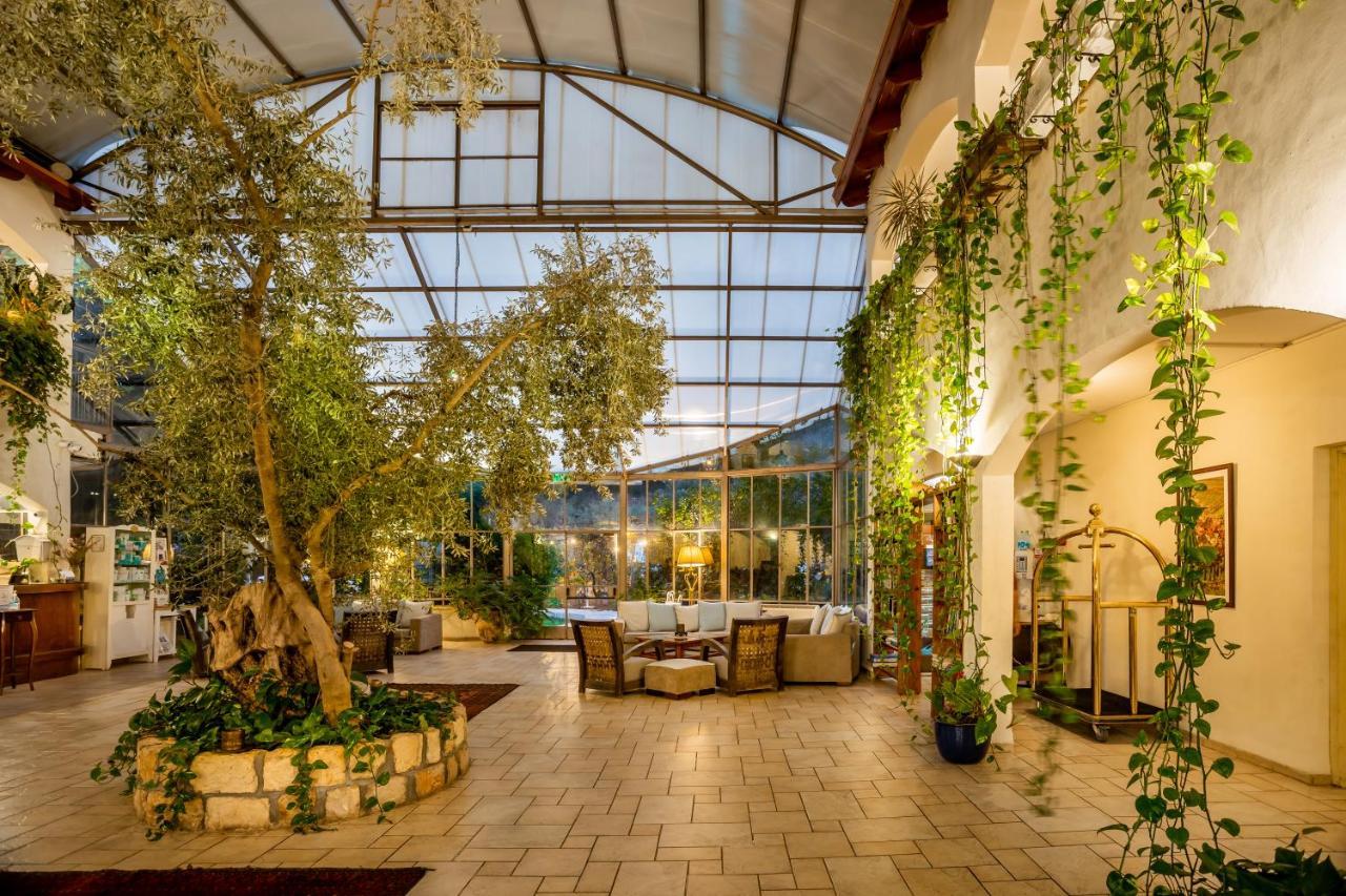 Amirey Hagalil Boutique Hotel Amirim Buitenkant foto