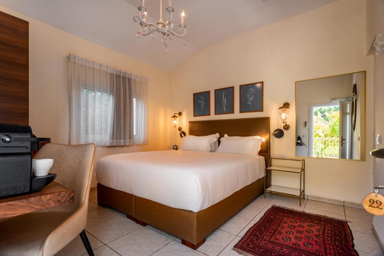 Amirey Hagalil Boutique Hotel Amirim Buitenkant foto
