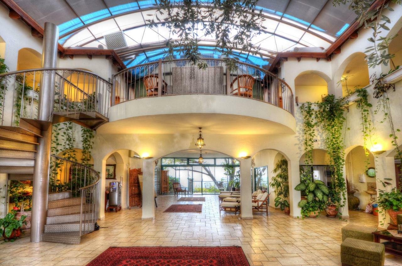 Amirey Hagalil Boutique Hotel Amirim Buitenkant foto
